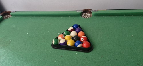Used snooker table with 2 - used,