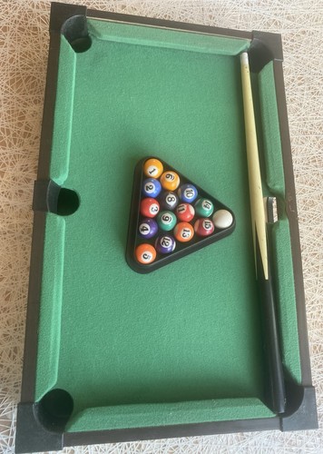 Snooker table - snooker,