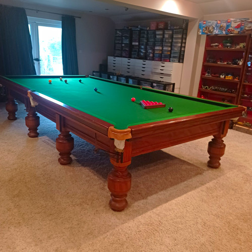 Full size snooker table - full,